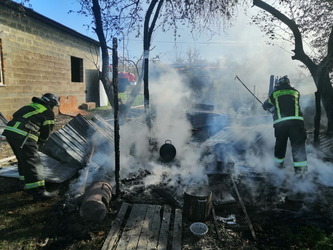 За прошедшие сутки в регионе зарегистрировано 3 пожара в нежилых помещениях  | 13.10.2022 | Белгород - БезФормата