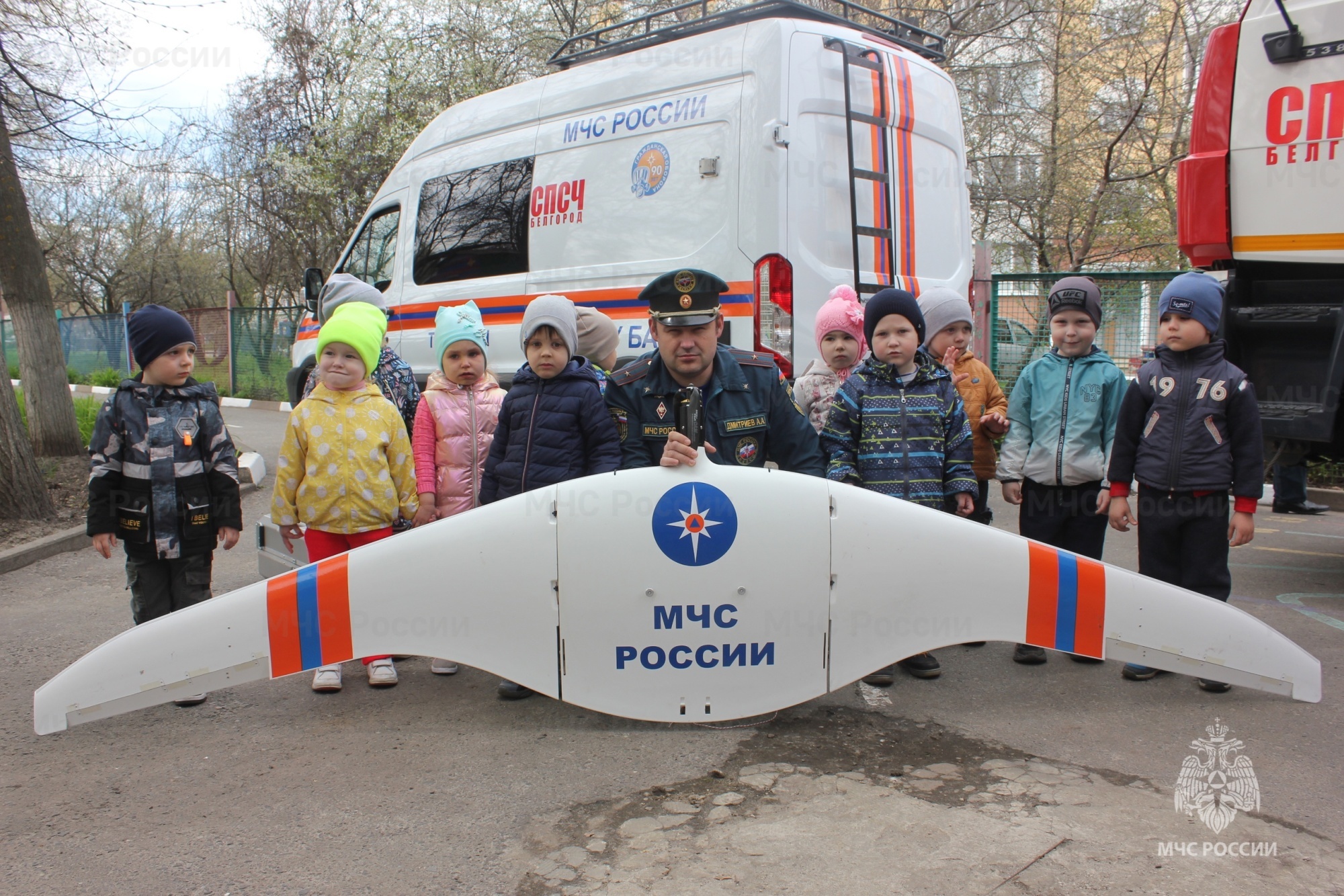 Пожарные провели занятие с воспитанниками детского сада № 52 в городе  Белгород | 18.04.2023 | Белгород - БезФормата