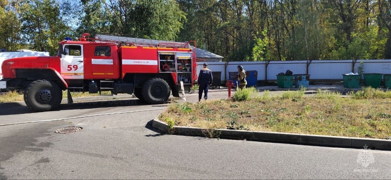 В Старом Осколе прошли учения по ликвидации пожара на объекте здравоохранения